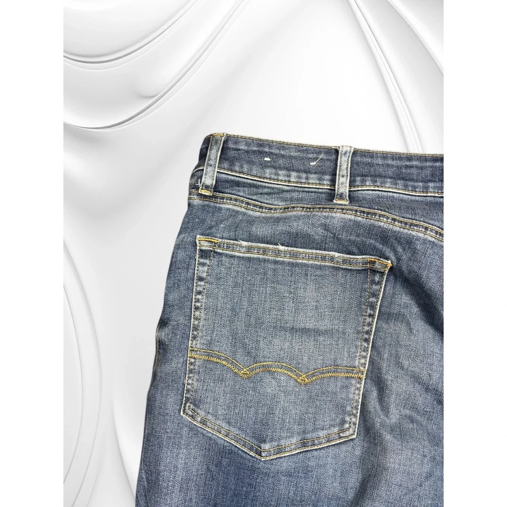 American Eagle Outfitters Mens Blue Straight Leg Denim Jeans 38x32 Medium Wash